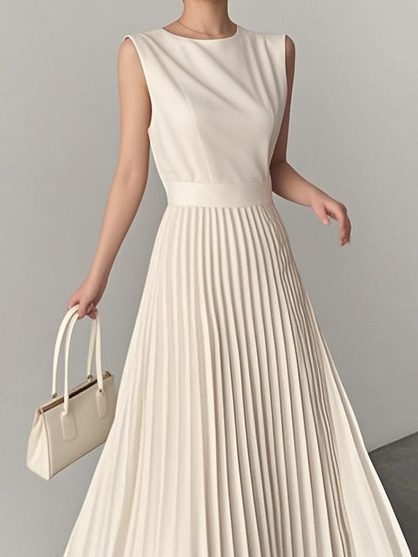 A-Line Loose Pleated Solid Color Round-Neck Maxi Dresses