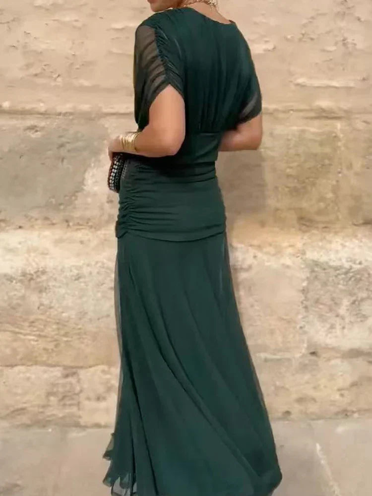 Helodia | Elegant Dress With V-Neckline